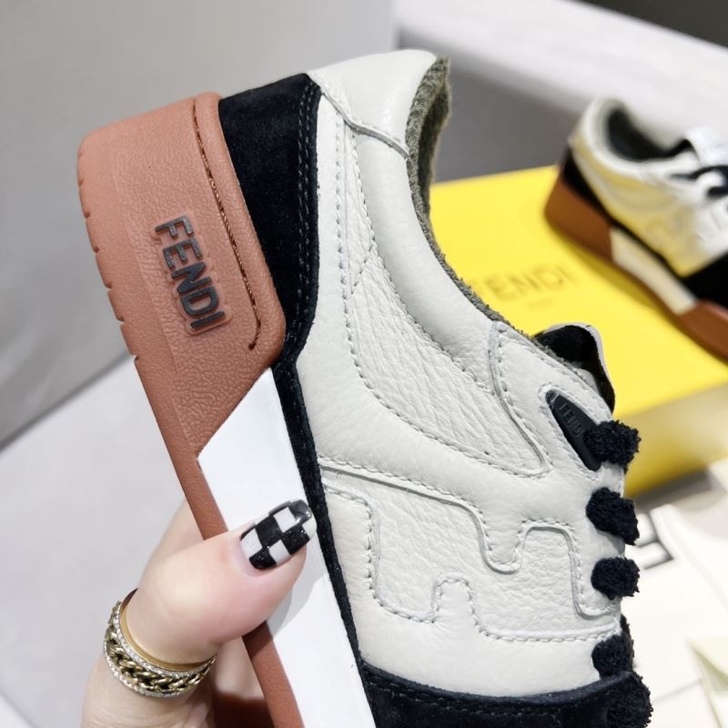 Fendi Low Shoes